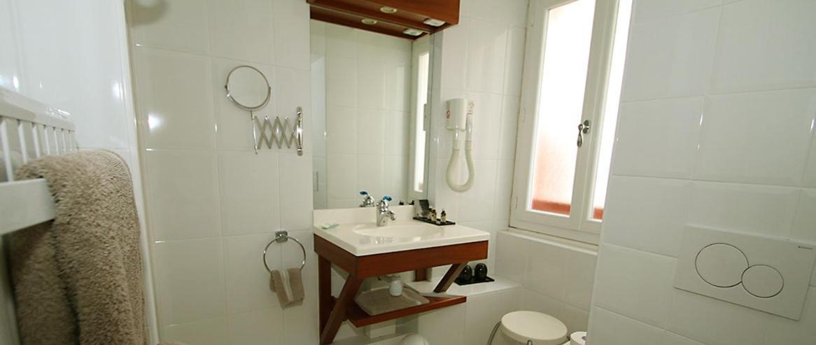 Les Almadies Hotel 3*